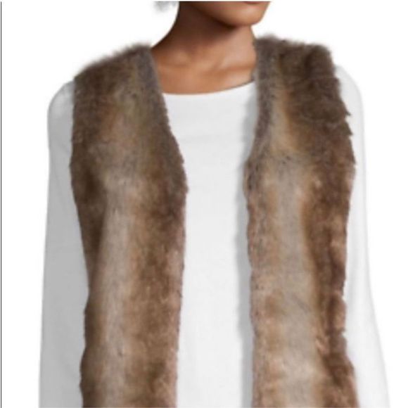 Joseph A Faux Fur Vest - Picture 1 of 6